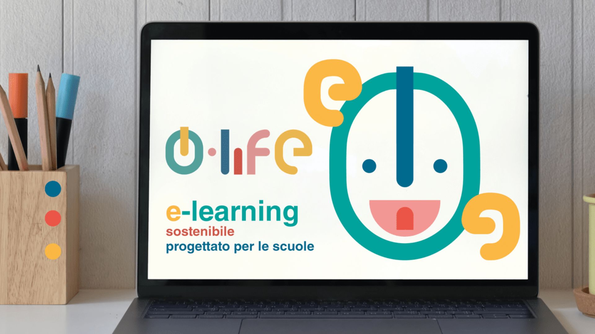 Portatile con O-life, e-learning di educazione ambientale per le scuole